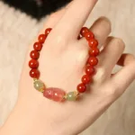 硃砂+草莓晶 鴻運納福平安貔貅 女士手鏈：圖片 2